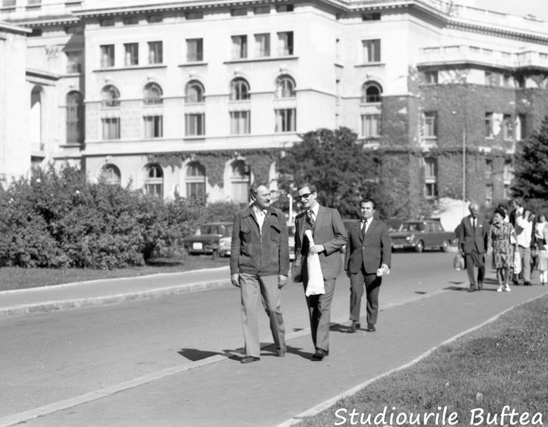 Tata De Duminica - Tata De Duminica 1975