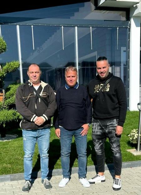 Colegii  mei Doru ( Muscular ) & Afrapt Ioan (Neluțu) - 1--- AGH Contact 0766614616