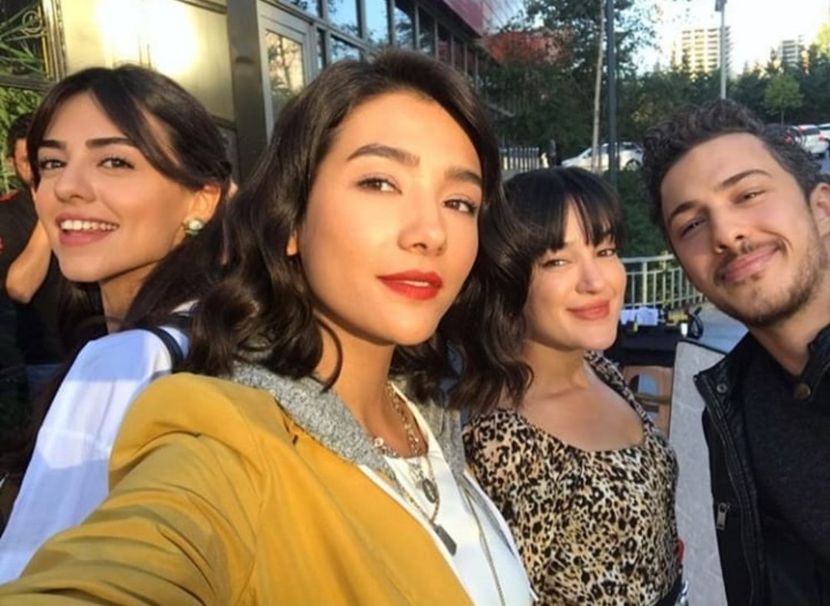 Ayda, Selin, Azmiye, Ibo - Her yerde sen
