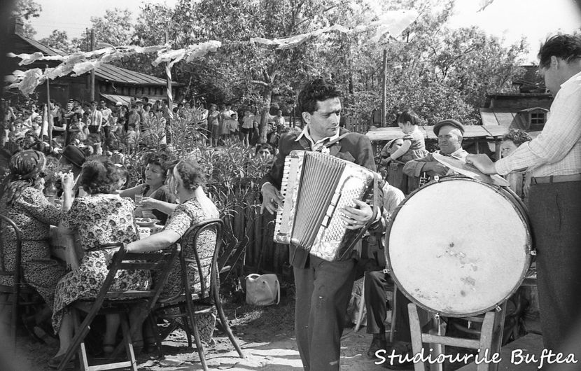 Dincolo De Bariera - Dincolo De Bariera 1965