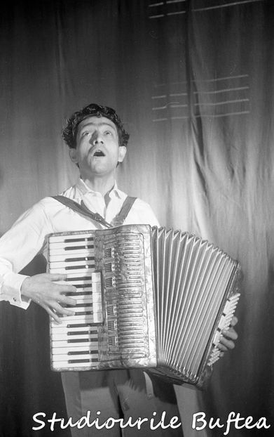 Dincolo De Bariera - Dincolo De Bariera 1965