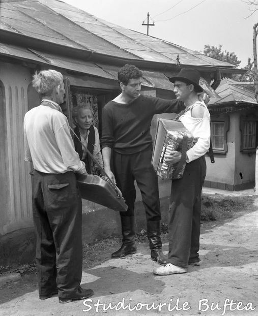 Dincolo De Bariera - Dincolo De Bariera 1965