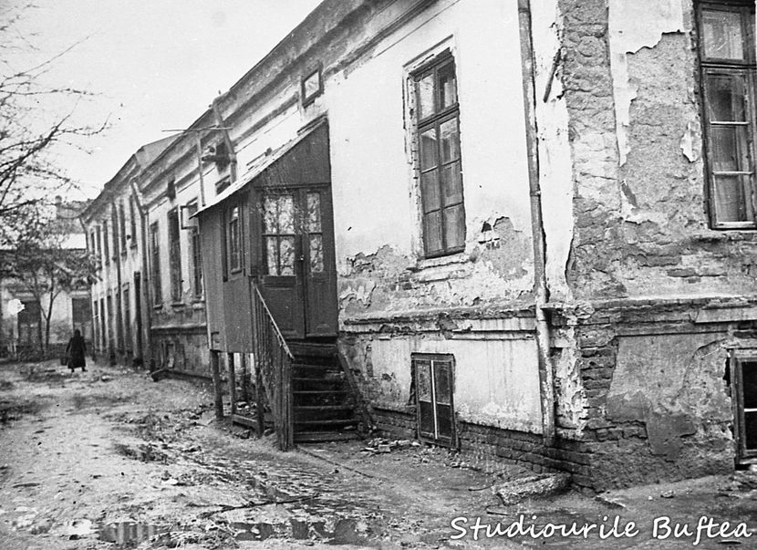 Dincolo De Bariera - Dincolo De Bariera 1965