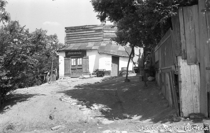 Dincolo De Bariera - Dincolo De Bariera 1965