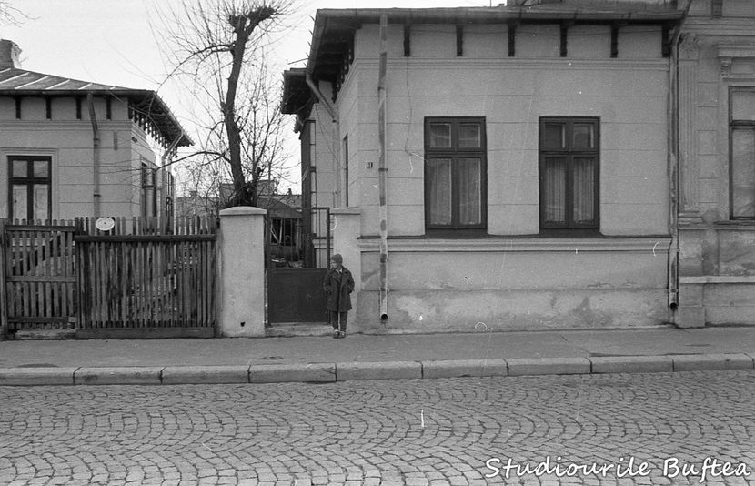 Dincolo De Bariera - Dincolo De Bariera 1965