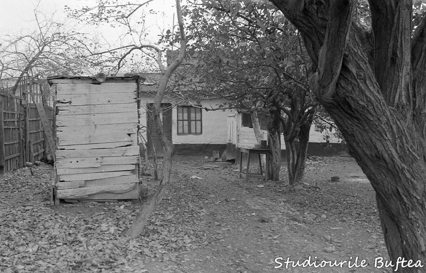 Dincolo De Bariera - Dincolo De Bariera 1965
