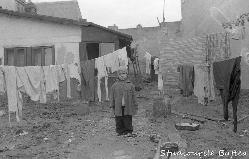 Dincolo De Bariera - Dincolo De Bariera 1965
