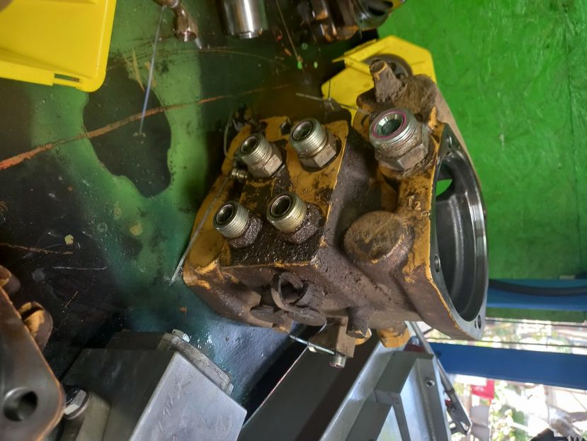 REXROTH,  CATERPILLAR - Rexroth Bosch