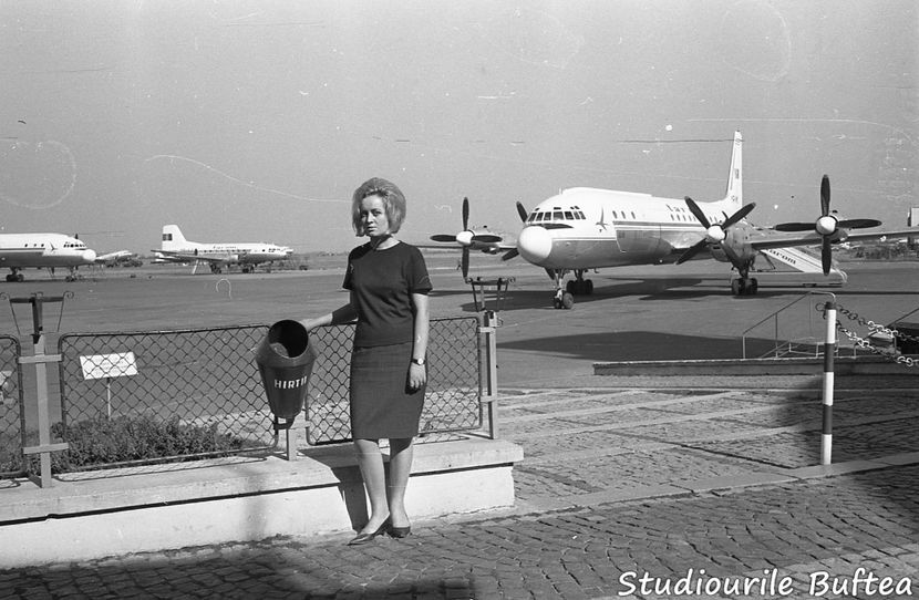 Un Film Cu O Fata Fermecatoare - Un Film Cu O Fata Fermecatoare 1966