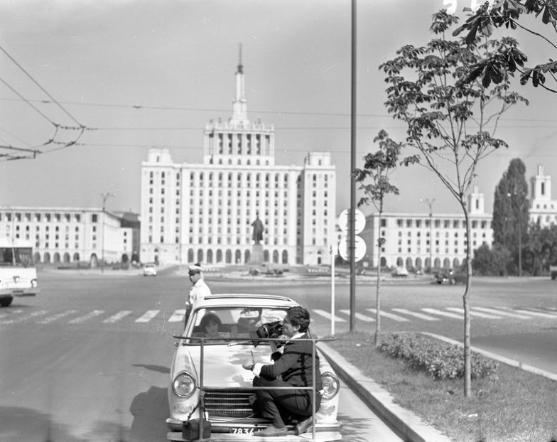 Un Film Cu O Fata Fermecatoare - Un Film Cu O Fata Fermecatoare 1966