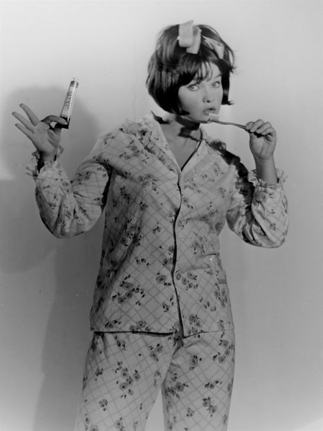 Un Film Cu O Fata Fermecatoare - Un Film Cu O Fata Fermecatoare 1966