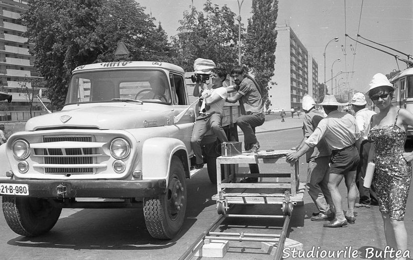 Un Film Cu O Fata Fermecatoare - Un Film Cu O Fata Fermecatoare 1966