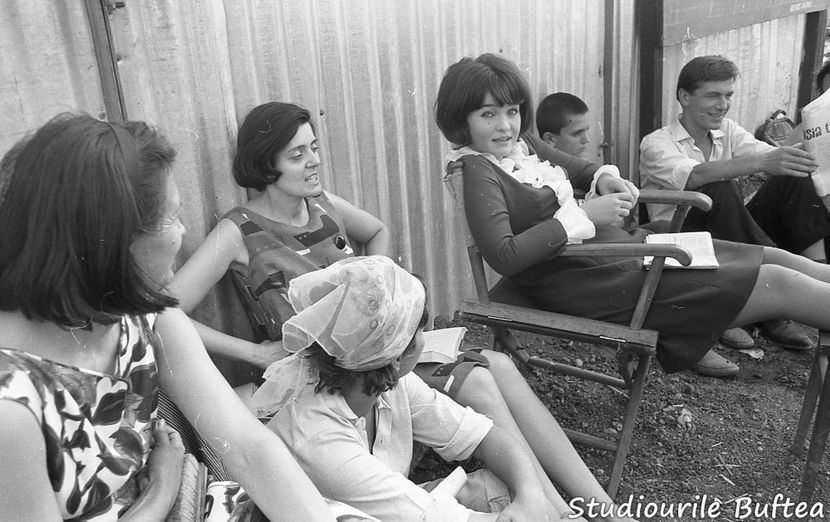 Un Film Cu O Fata Fermecatoare - Un Film Cu O Fata Fermecatoare 1966