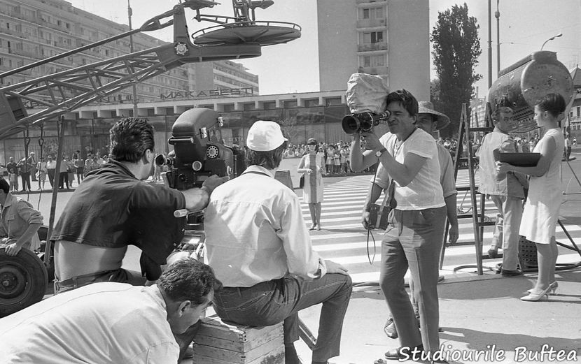 Un Film Cu O Fata Fermecatoare - Un Film Cu O Fata Fermecatoare 1966