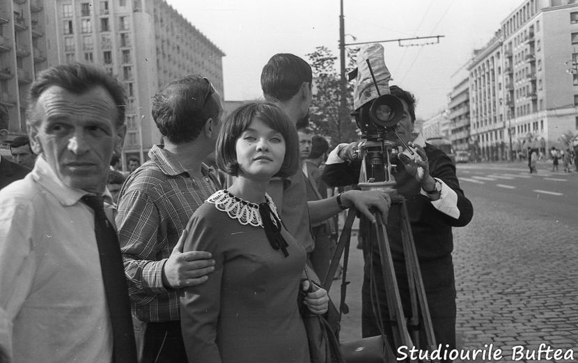 Un Film Cu O Fata Fermecatoare - Un Film Cu O Fata Fermecatoare 1966