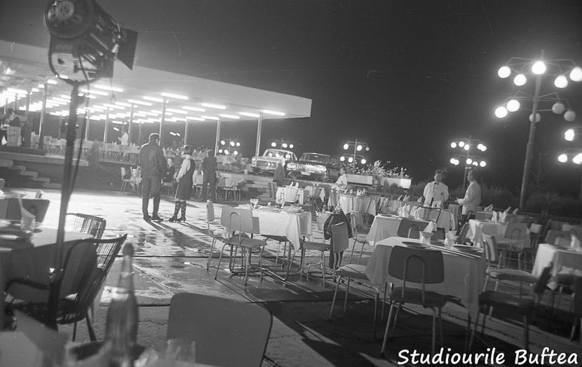 Un Film Cu O Fata Fermecatoare - Un Film Cu O Fata Fermecatoare 1966