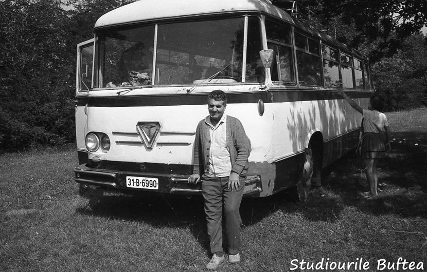 Un Film Cu O Fata Fermecatoare - Un Film Cu O Fata Fermecatoare 1966