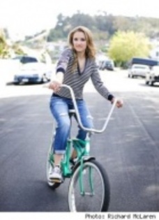 emily_osment_1251238386