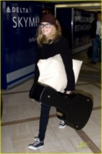 emily_osment_1258228223