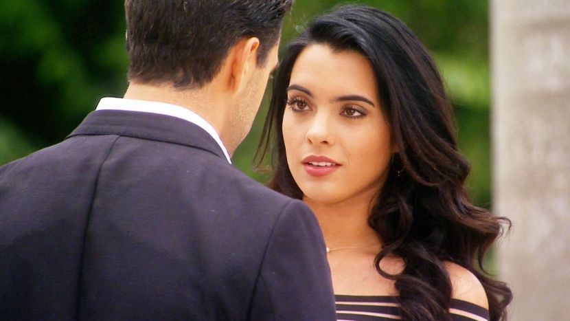 Tierra de Reyes - Telenovelas