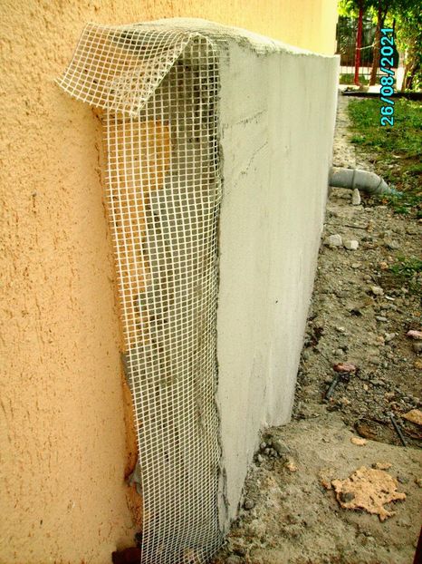  - Soclul cu Bob de Orez