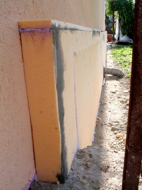  - Soclul cu Bob de Orez