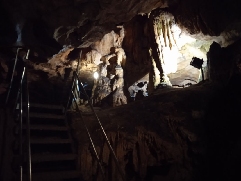  - La Peștera Vadu Crișului