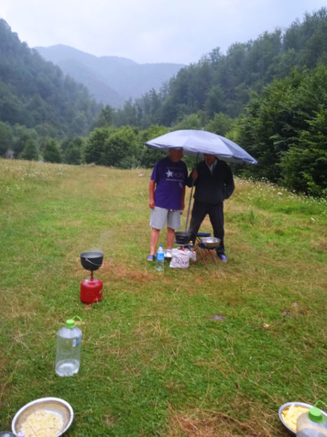 Ne-a prins o ploaie de vară. - Vacanța 2021 2