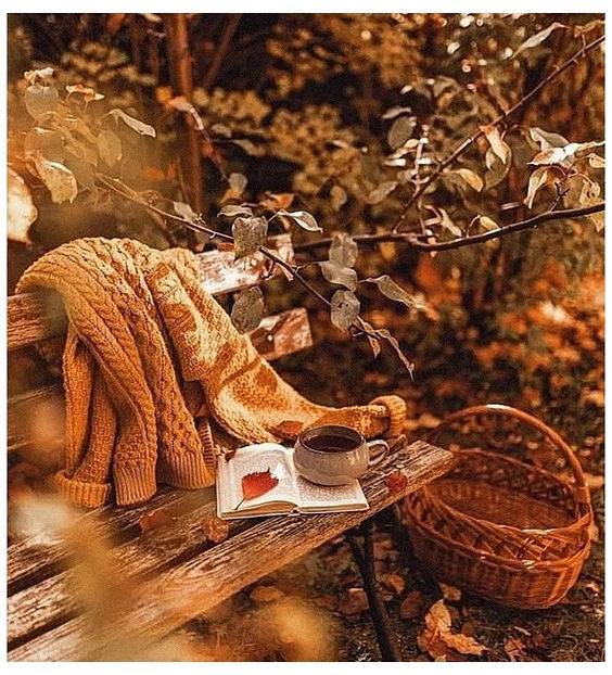 ♡ November 1  » „Sometimes I think I overthink.. and I start to feel anxiety. There were times - Tomnatic și nostalgic