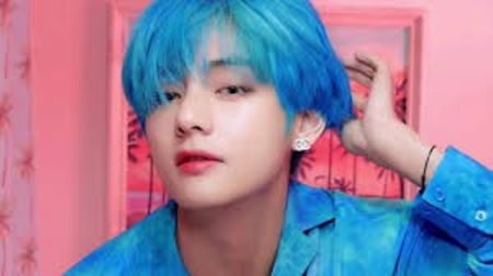 Taehyung ❤️ Blue Hair. - - H - Grupul Prieteniei