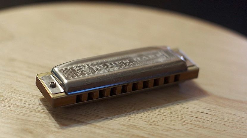 harmonica-hohner blues harp - ION DRAGOS SIRETEANU - cinta la muzicuta - harmonica - -sintetizatoare- EMO BLUES