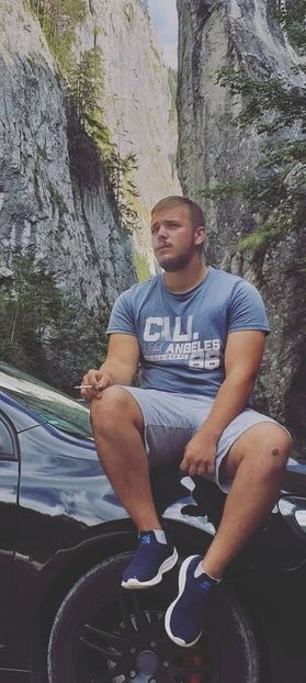 Screenshot_20211107-090617_Instagram - Roberto