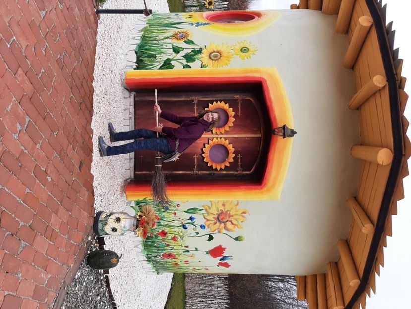  - Povestea calendarului și Castelul Zânelor din Porumbacul de Sus