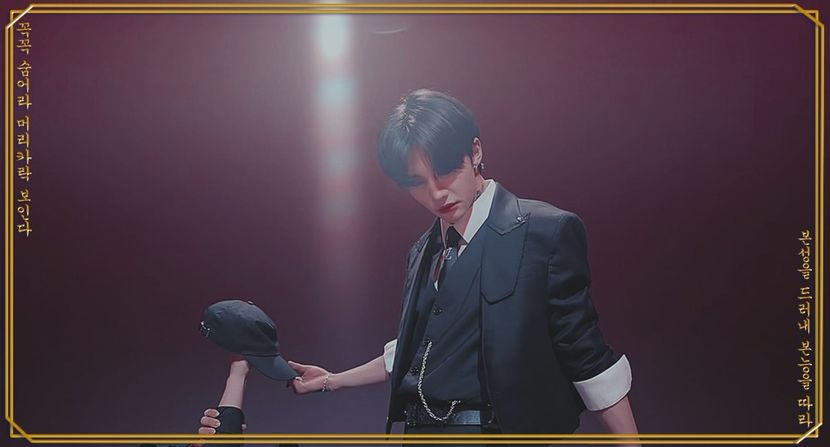 ┌왕자⇢⁷⁸ᵉ●l̷e̷ ̷1̷1̷ ̷n̷o̷v̷e̷m̷b̷r̷e̷ ̷2̷0̷2̷1̷♔ - this is your lovely boy__hyunjin