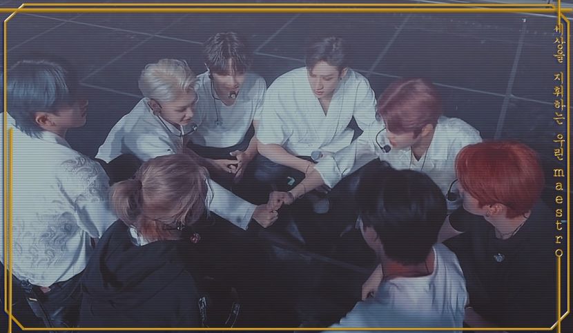 ⬑ɪ ʟɪᴋᴇ ᴛʜᴇ ᴠɪᴇᴡ ʀɪɢʜᴛ ɴᴏᴡ‧͙⁺˚»⁵³²⌢₁₄.₁₁.₂₁ - stray kids_____world domination