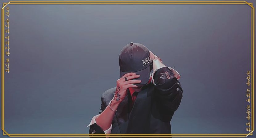 ┌왕자⇢⁸¹ᵉ●l̷e̷ ̷1̷4̷ ̷n̷o̷v̷e̷m̷b̷r̷e̷ ̷2̷0̷2̷1̷♔ - this is your lovely boy__hyunjin