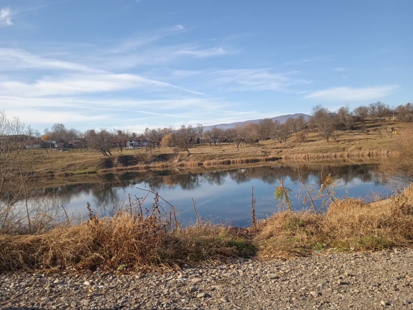 Lacul Gavrilă din Ocna Șugatag. - Cascada Piciorul Calului din Cavnic