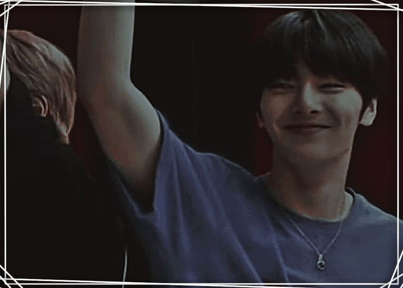 ʰʸᵘᶰᵍ⁻ᶰᶤᵐ아기 빵—xᴠɪɪ.xɪ.ᴍᴍxxɪ⁰⁴⁸⤴ - maknae on top____innie on top