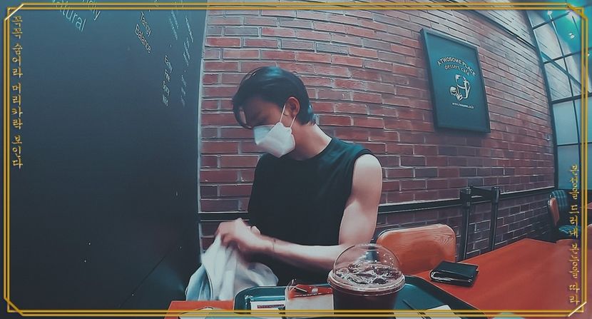 ┌왕자⇢⁸⁶ᵉ●l̷e̷ ̷1̷9̷ ̷n̷o̷v̷e̷m̷b̷r̷e̷ ̷2̷0̷2̷1̷♔ - this is your lovely boy__hyunjin