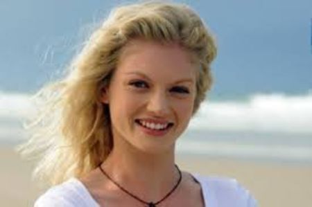 @MyPage got this Cariba Heine picture. - You are stronger than you thing