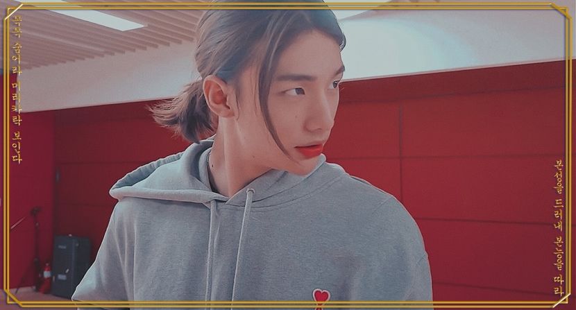┌왕자⇢⁹²ᵉ●l̷e̷ ̷2̷5̷ ̷n̷o̷v̷e̷m̷b̷r̷e̷ ̷2̷0̷2̷1̷♔ - this is your lovely boy__hyunjin