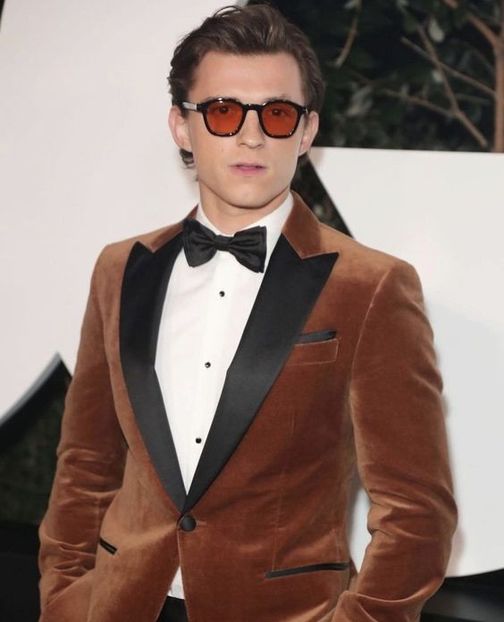  - No matter how we choose to live We both die at the end