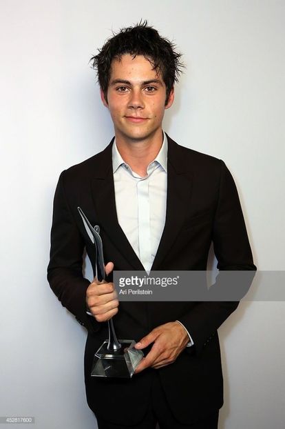 07e0a22842818a1bc31de4e9906d3250 - Dylan Obrien