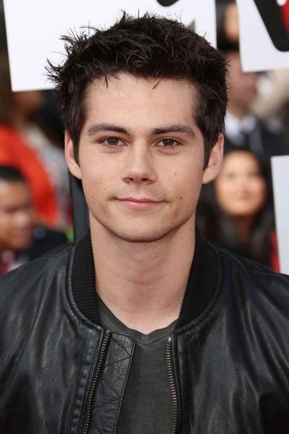 8b1918c15d9cd2ffcc771c5b4c423fab - Dylan Obrien