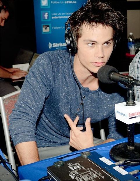 cdc5415862d12305e93e7dea7b2af1a8 - Dylan Obrien