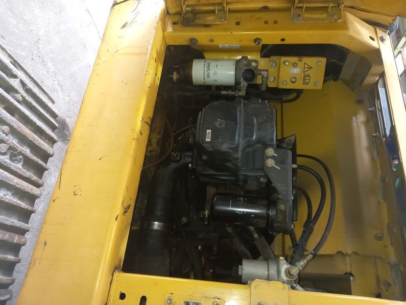 Komatsu - Reparatii Pompe Hidraulice