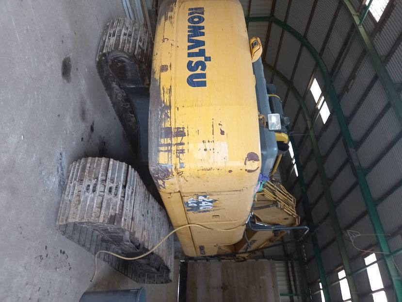 Komatsu - Reparatii Pompe Hidraulice