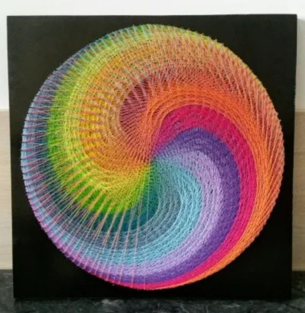 8 - 3 Tablouri String Art