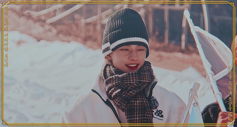 ┌왕자⇢¹⁰⁶ᵉ●l̷e̷ ̷0̷9̷ ̷d̷é̷c̷e̷m̷b̷r̷e̷ ̷2̷0̷2̷1̷♔ - this is your lovely boy__hyunjin