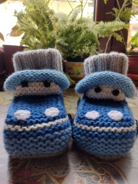  - Modele de botosi tricotati